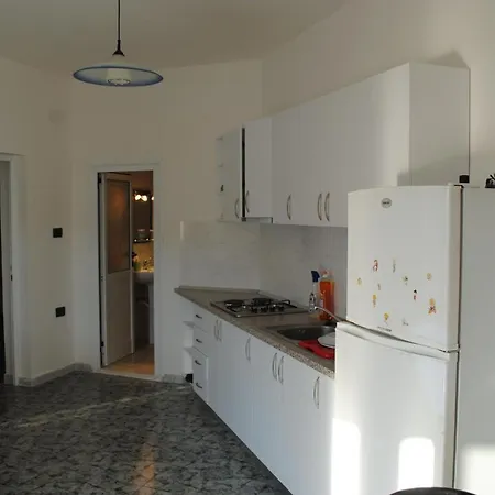 Casa Prifti カントリーハウス Vlorë