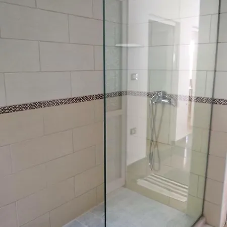 カントリーハウス Casa Prifti Vlorë