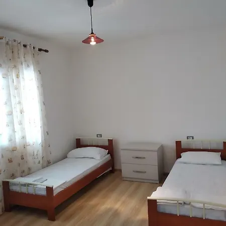 Lantställe Casa Prifti